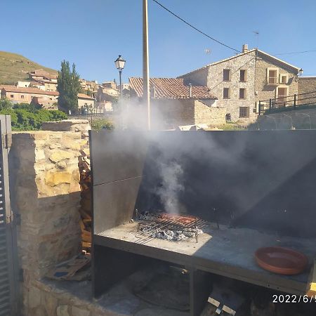 Gasthaus Puerta Del Maestrazgo Monteagudo del Castillo Exterior foto